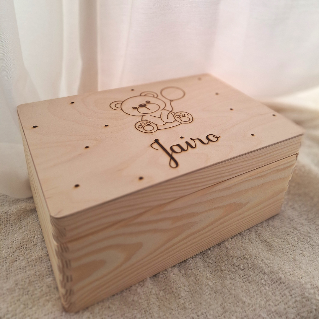 Caja madera grabada especial niños