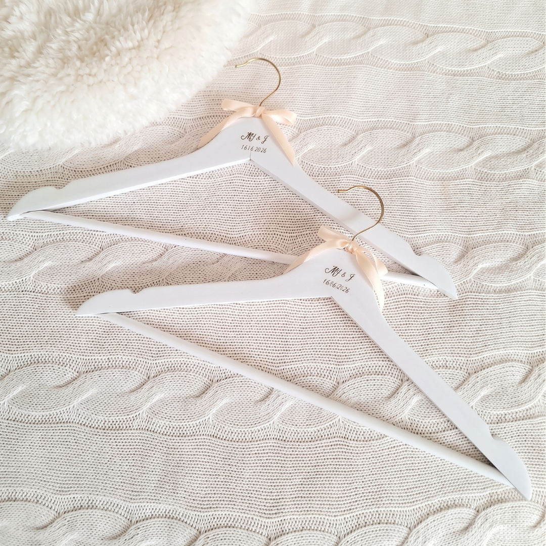 Personalized event hanger
