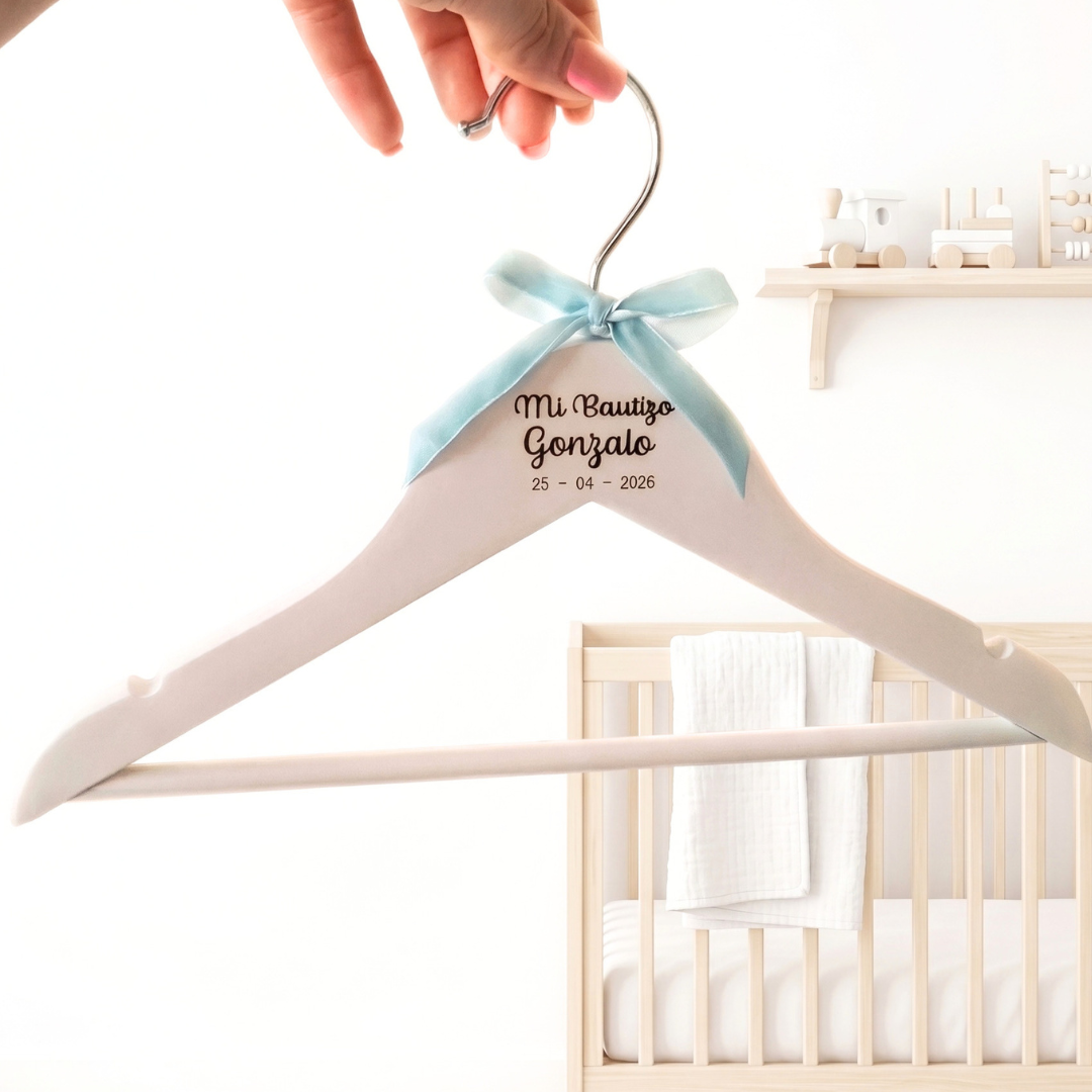Personalized event hanger