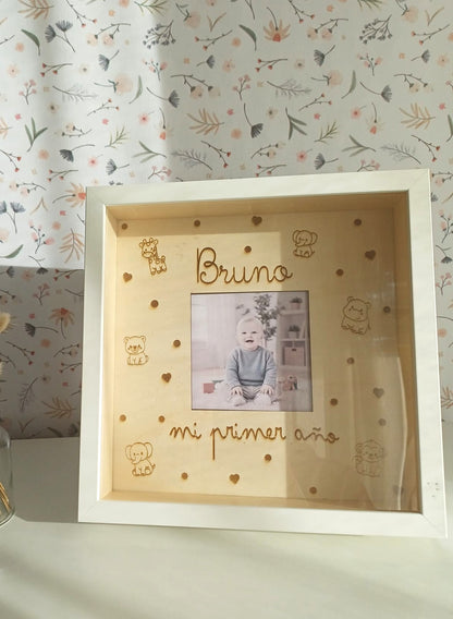 Marco de fotos especial niños grabado en madera