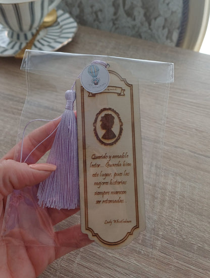 Marcapáginas madera “Cartas de la Alta Sociedad”